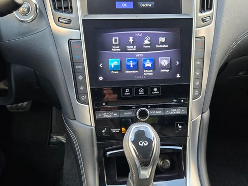 Used 2019 INFINITI Q60 3.0t Luxe w/ Essential Package image 10