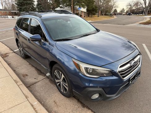 Used 2019 Subaru Outback 2.5i Limited image 4