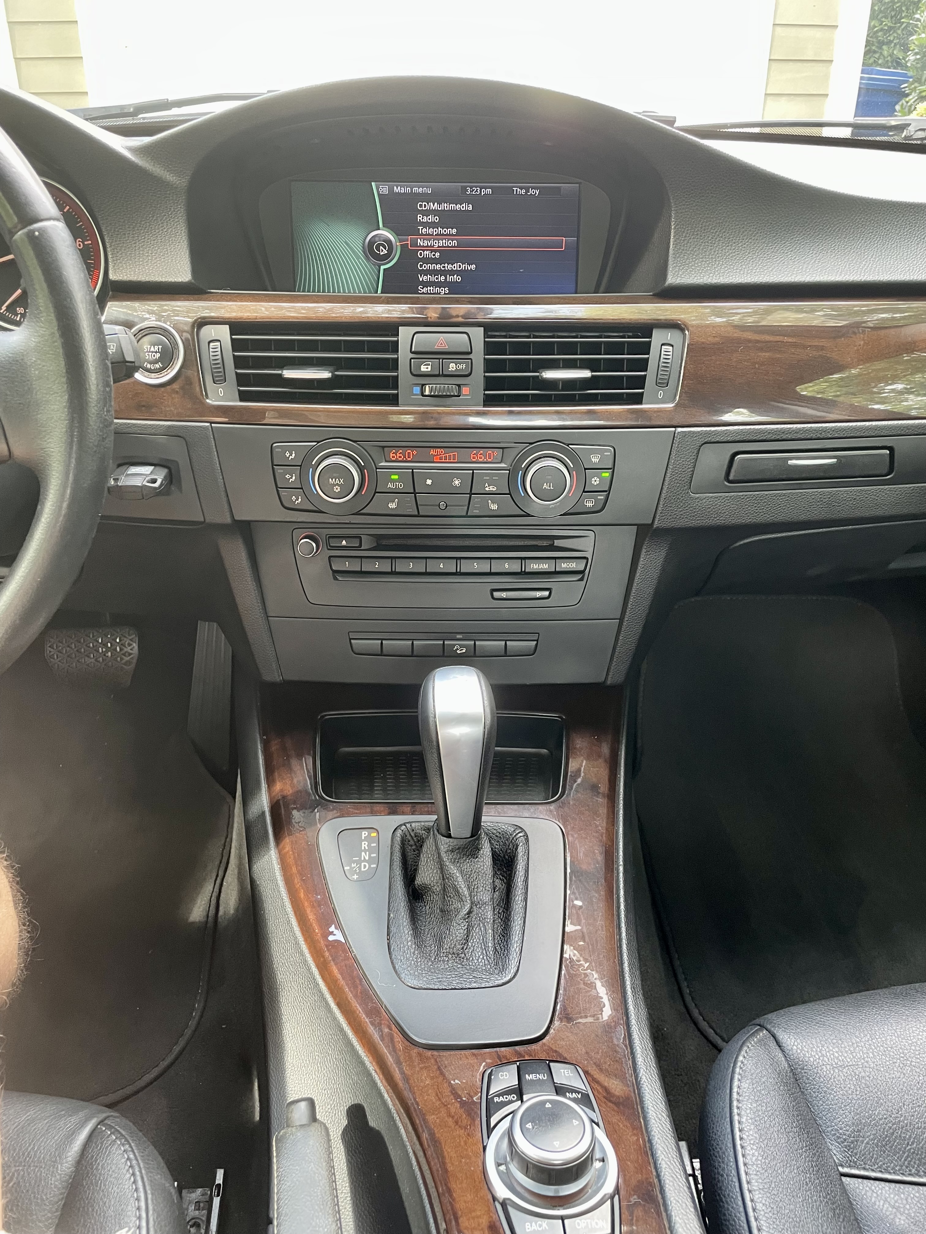 Used 2011 BMW 328i xDrive Sedan AWD/4WD image 13