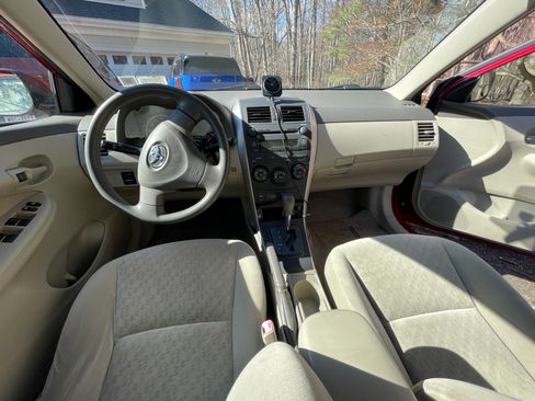 Used 2009 Toyota Corolla LE image 5