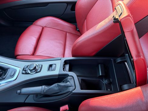 Used 2011 BMW 335is Convertible image 24