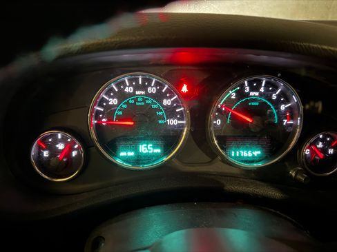 Used 2015 Jeep Wrangler Unlimited Sport w/ Quick Order Package 23S image 12