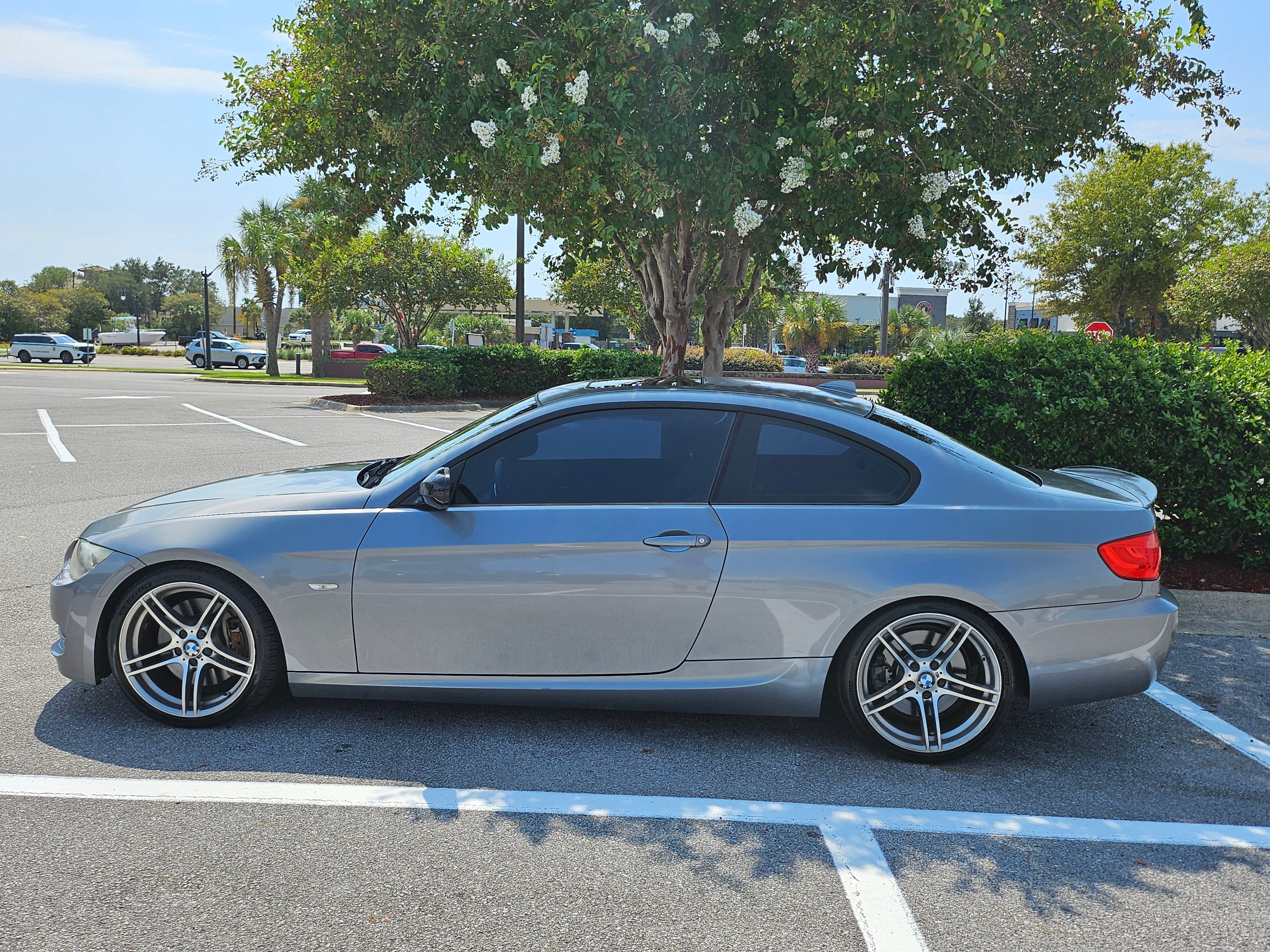 Used 2013 BMW 335is Coupe RWD image 1