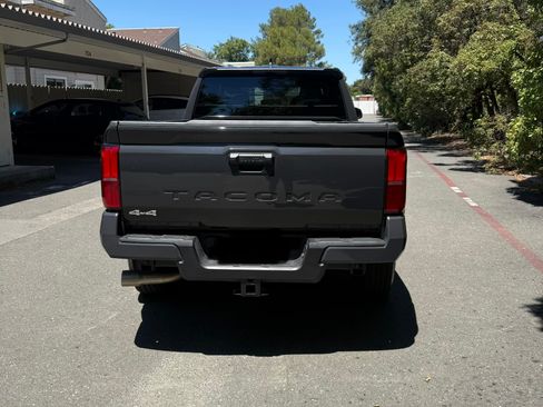 Used 2024 Toyota Tacoma SR5 AWD/4WD image 2