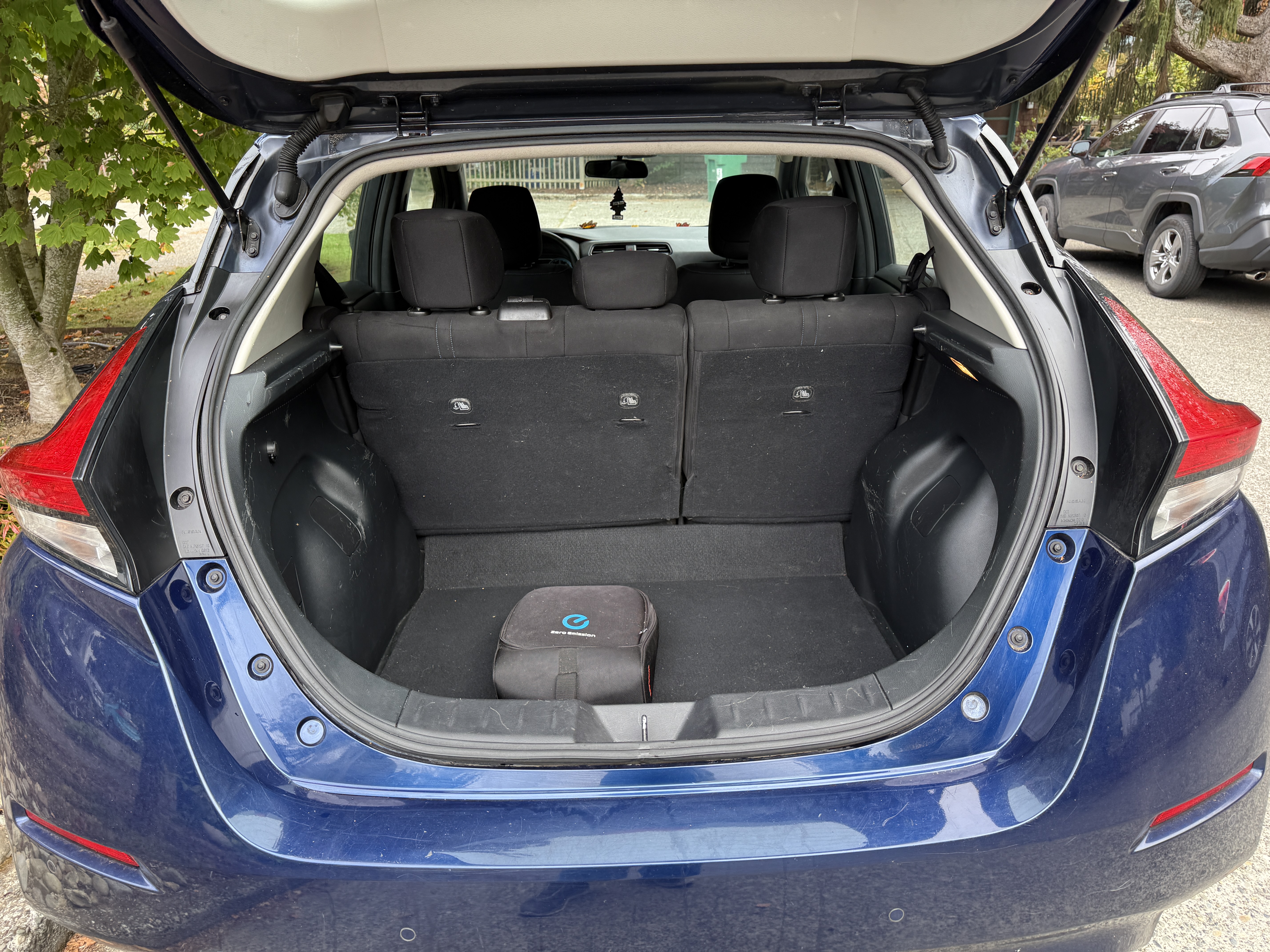 Used 2021 Nissan Leaf S w/ S Charge Package FWD image 11