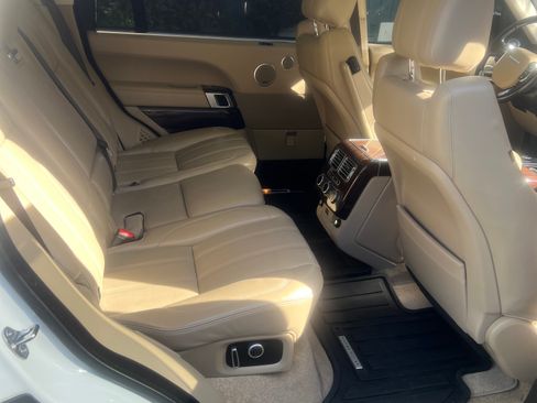 Used 2017 Land Rover Range Rover Long Wheelbase Supercharged image 12