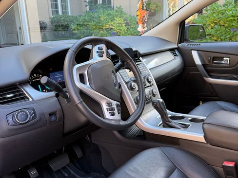 Used 2014 Ford Edge SEL w/ Equipment Group 204A image 5