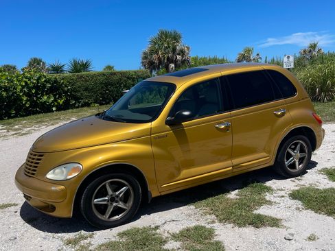 Used 2002 Chrysler PT Cruiser Limited image 4