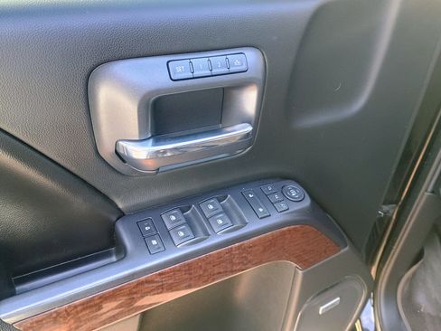 Used 2015 GMC Sierra 1500 SLT w/ SLT Crew Cab Value Package image 14