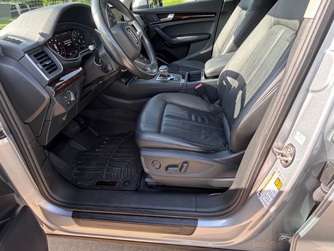 Used 2018 Audi Q5 2.0T Premium AWD/4WD image 16