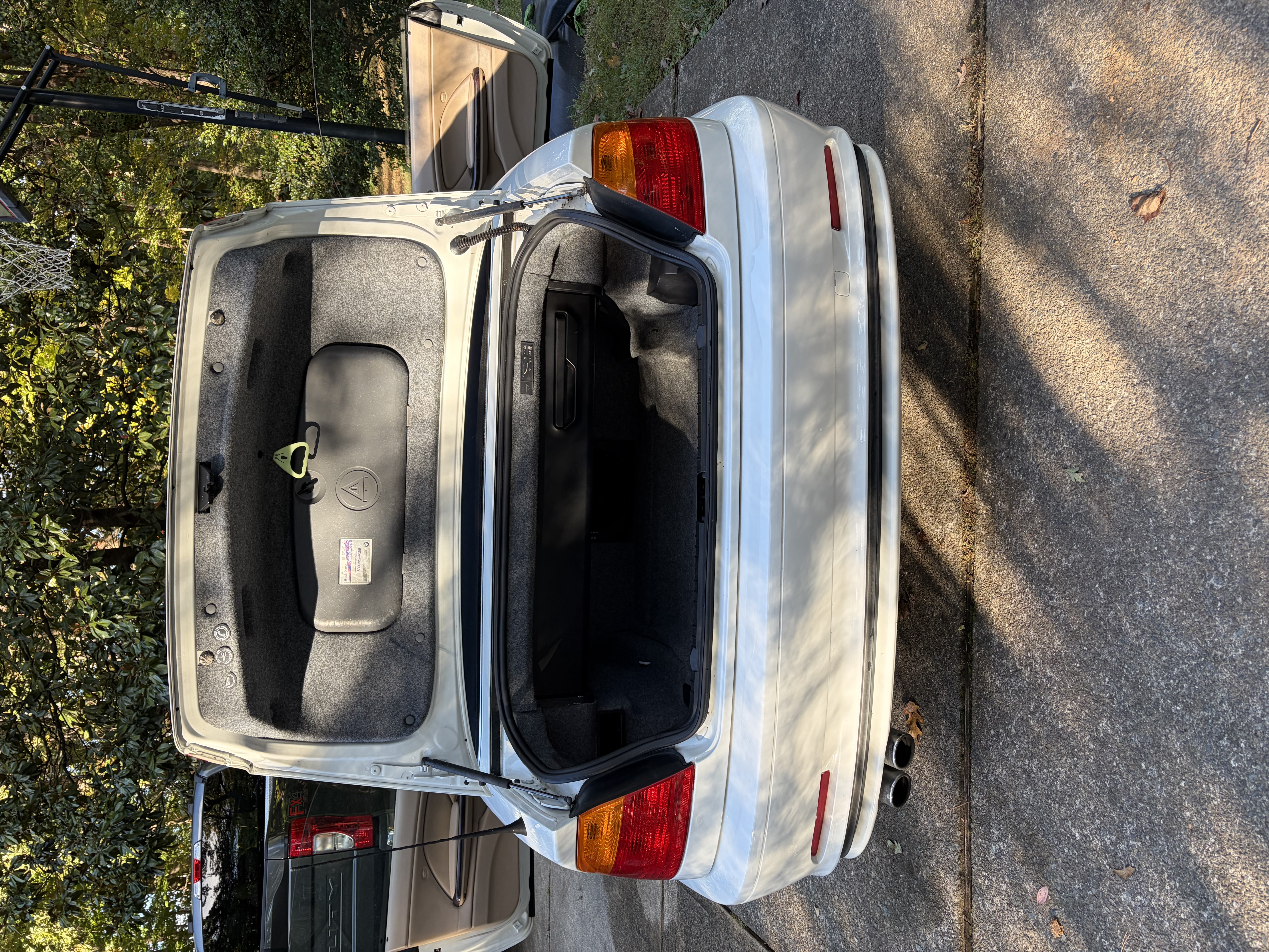 Used 2003 BMW 330Ci Convertible RWD image 17