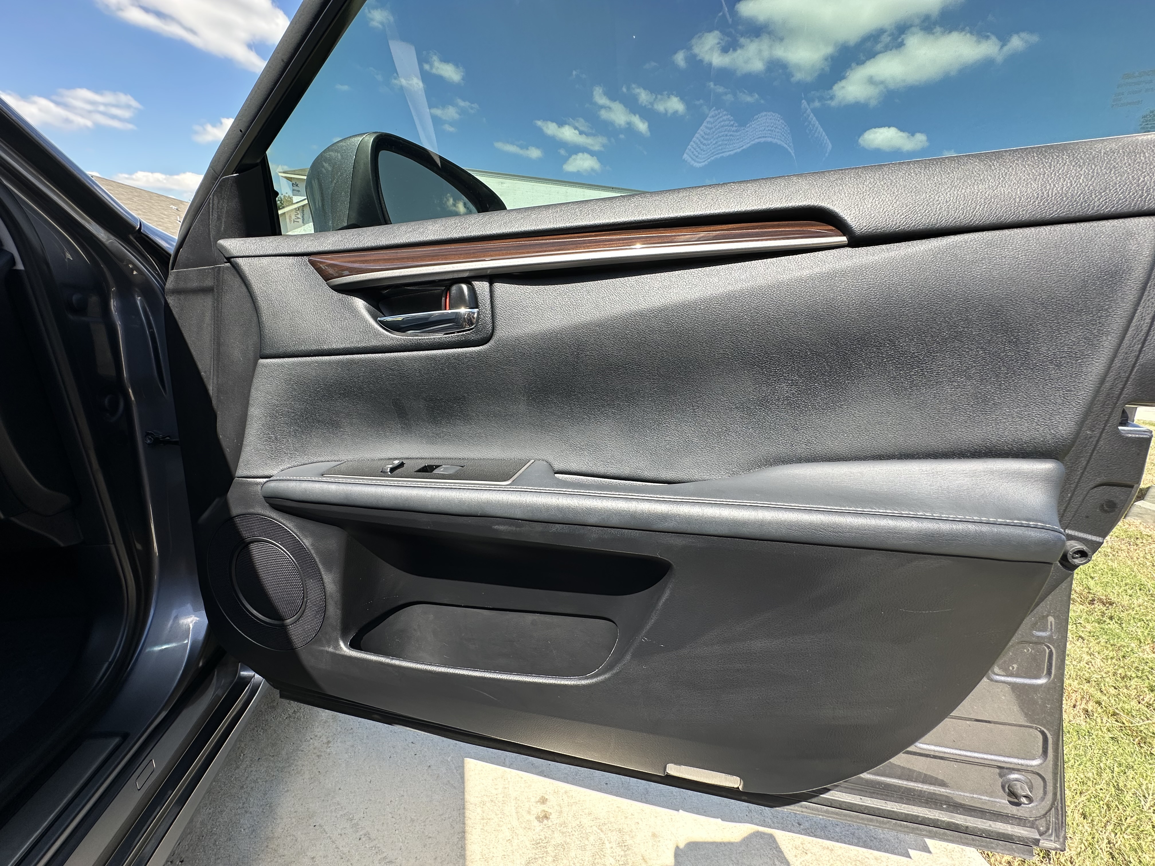Used 2017 Lexus ES 350 w/ Luxury Package FWD image 26