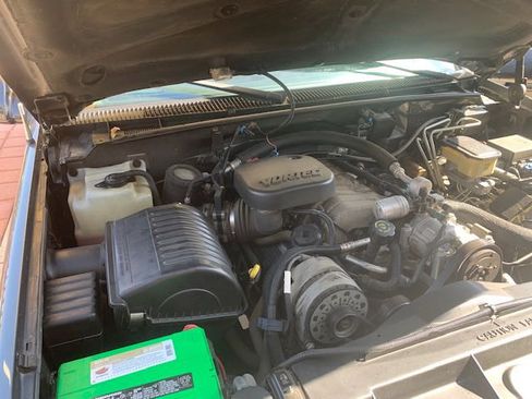 Used 1999 Chevrolet Silverado 3500 4x4 Crew Cab w/ Preferred Equipment Group 2 image 20