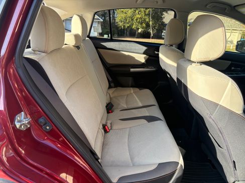 Used 2016 Subaru Crosstrek 2.0i Premium image 17