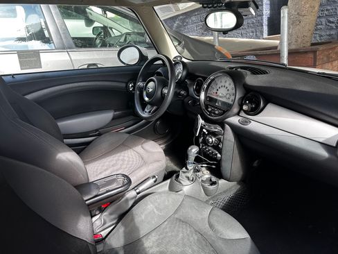 Used 2012 MINI Cooper Hardtop FWD image 6
