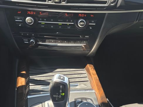 Used 2015 BMW X5 xDrive35i image 11