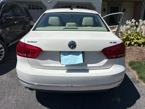 Used 2014 Volkswagen Passat 3.6 SEL Premium FWD image 8