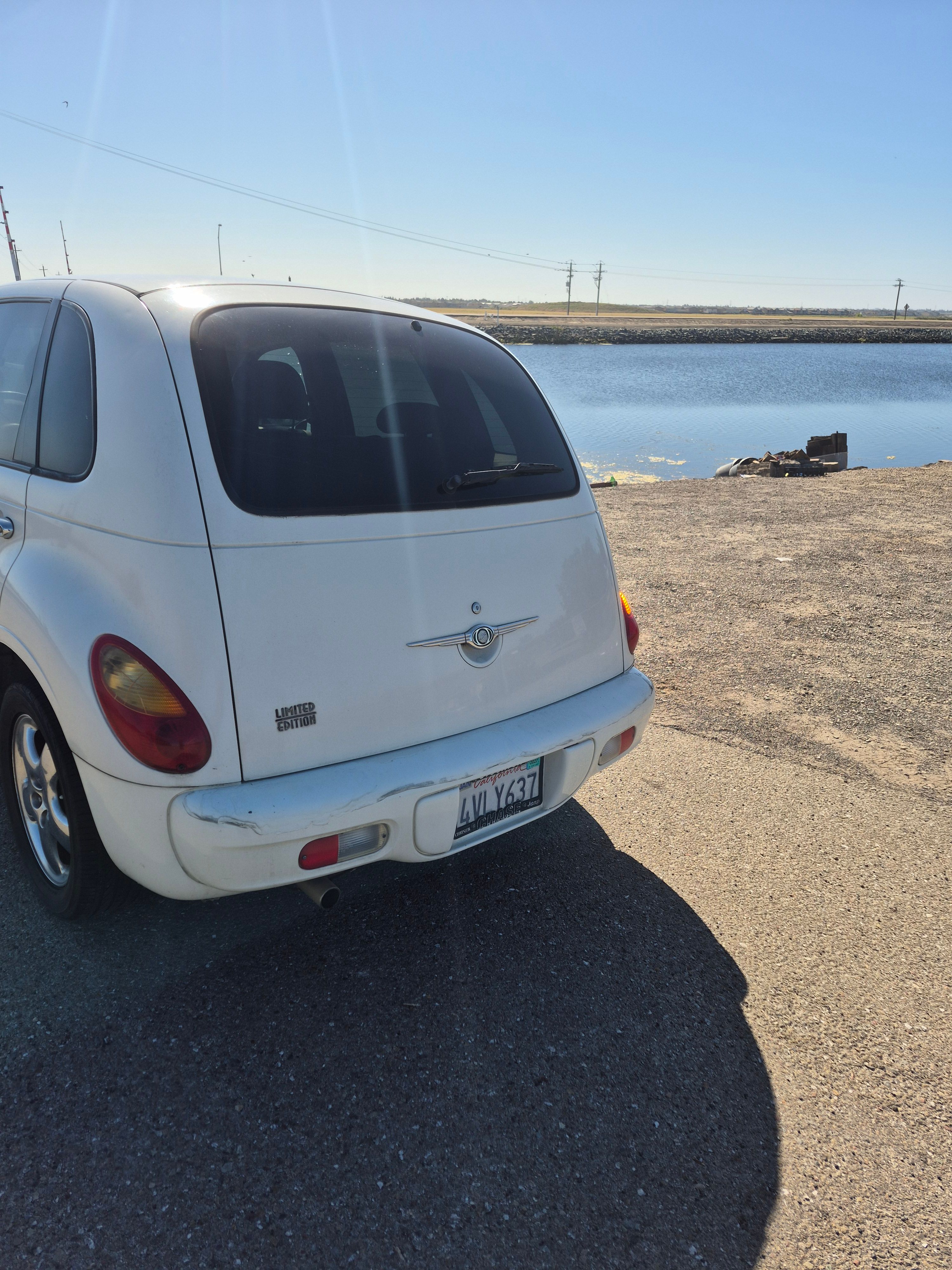 Used 2002 Chrysler PT Cruiser Limited FWD image 2