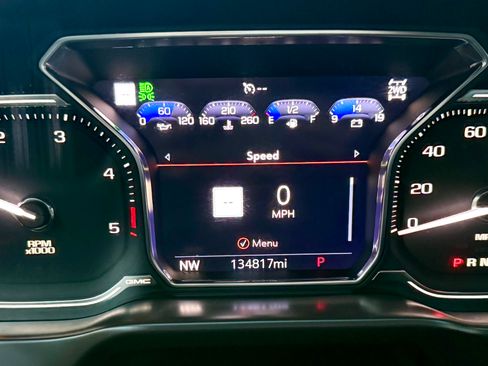 Used 2020 GMC Sierra 3500 Denali w/ Denali Ultimate Package image 13