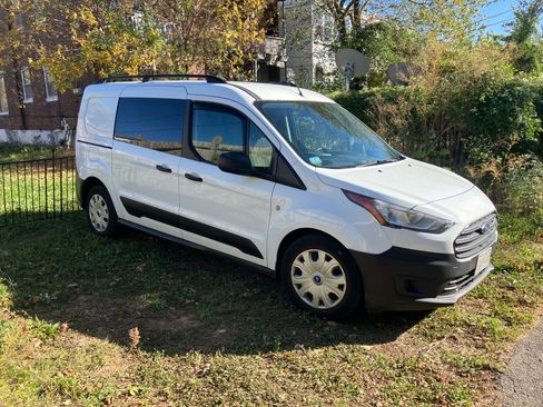Used 2020 Ford Transit Connect XL image 2