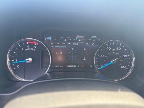 Used 2017 Ford F350 Platinum w/ Platinum Ultimate Package AWD/4WD image 9