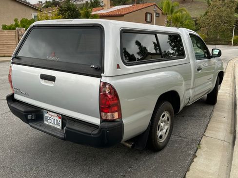 Used 2006 Toyota Tacoma 2WD Regular Cab image 4
