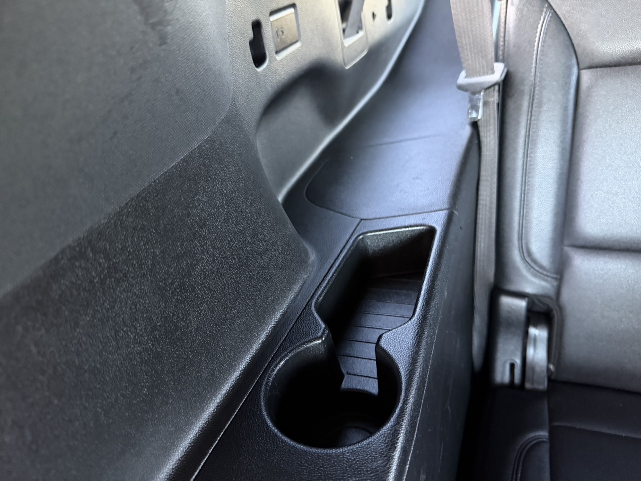 Used 2021 Chevrolet Suburban LT RWD image 21