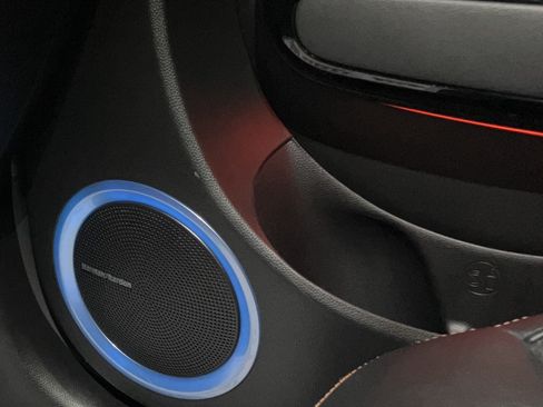Used 2019 Kia Soul ! w/ Technology Package FWD image 18