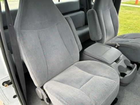 Used 1994 Ford F150 XL RWD image 10