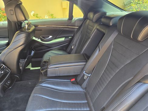 Used 2015 Mercedes-Benz S 550 Sedan image 17