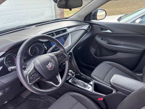 Used 2022 Buick Encore GX Preferred w/ Cold Weather Comfort Package image 4