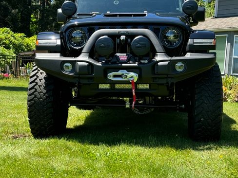 Used 2021 Jeep Wrangler Unlimited Rubicon w/ Trailer Tow Package AWD/4WD image 4