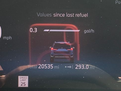 Used 2025 BMW X1 xDrive28i w/ Convenience Package image 13