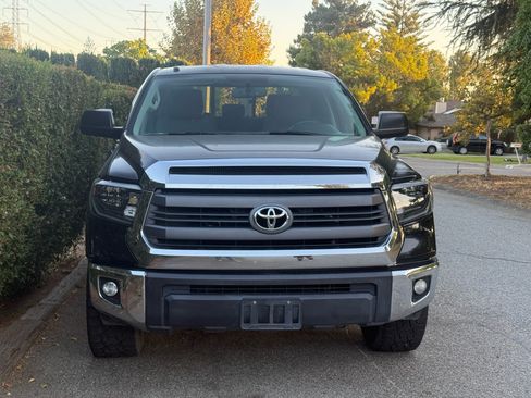 Used 2014 Toyota Tundra SR5 image 4
