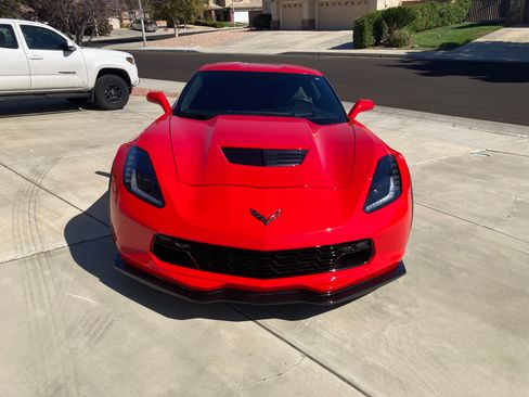 Used 2016 Chevrolet Corvette Z06 w/ 2LZ Preferred Equipment Group image 4