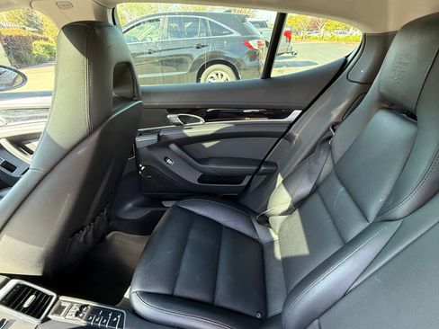 Used 2016 Porsche Panamera Edition image 22