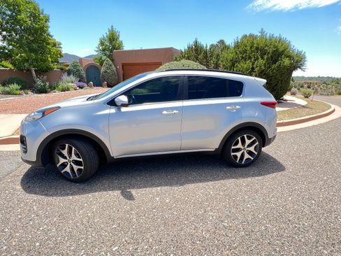 Used 2019 Kia Sportage SX FWD image 12