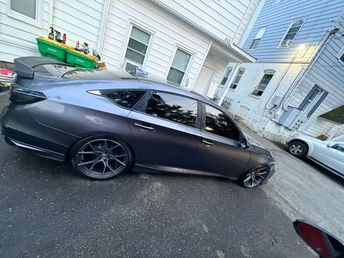 Used 2019 Honda Accord Sport image 9