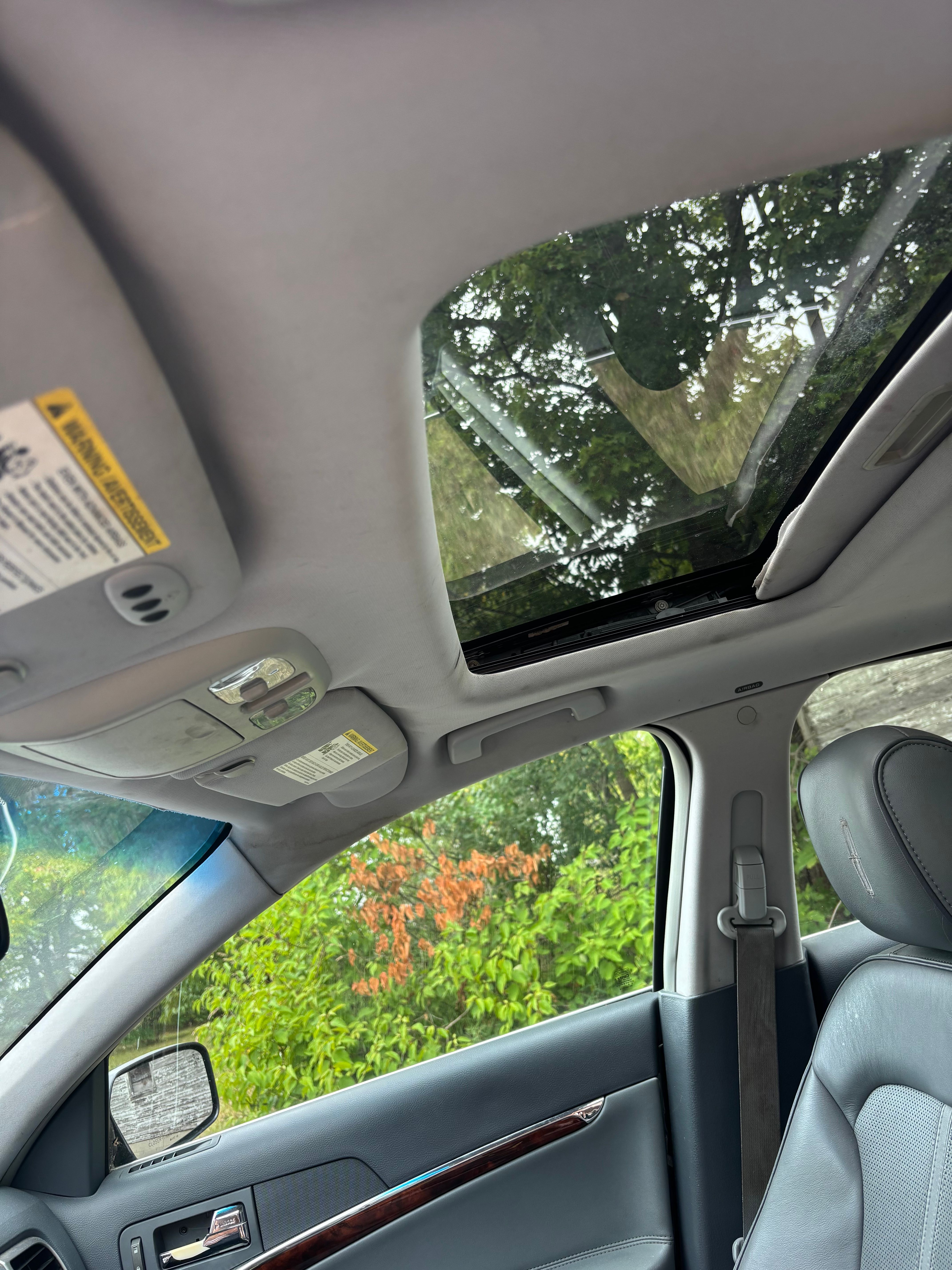 Used 2010 Lincoln MKZ FWD image 10