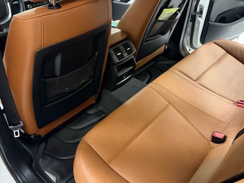 Used 2016 BMW X4 xDrive28i image 6