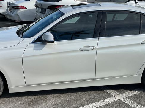 Used 2017 BMW 330i xDrive Sedan image 10