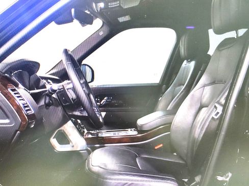 Used 2022 Land Rover Range Rover Westminster Edition image 5