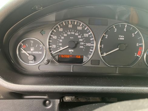 Used 2001 BMW Z3 2.5i image 5