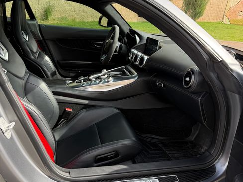 Used 2016 Mercedes-Benz AMG GT S image 11