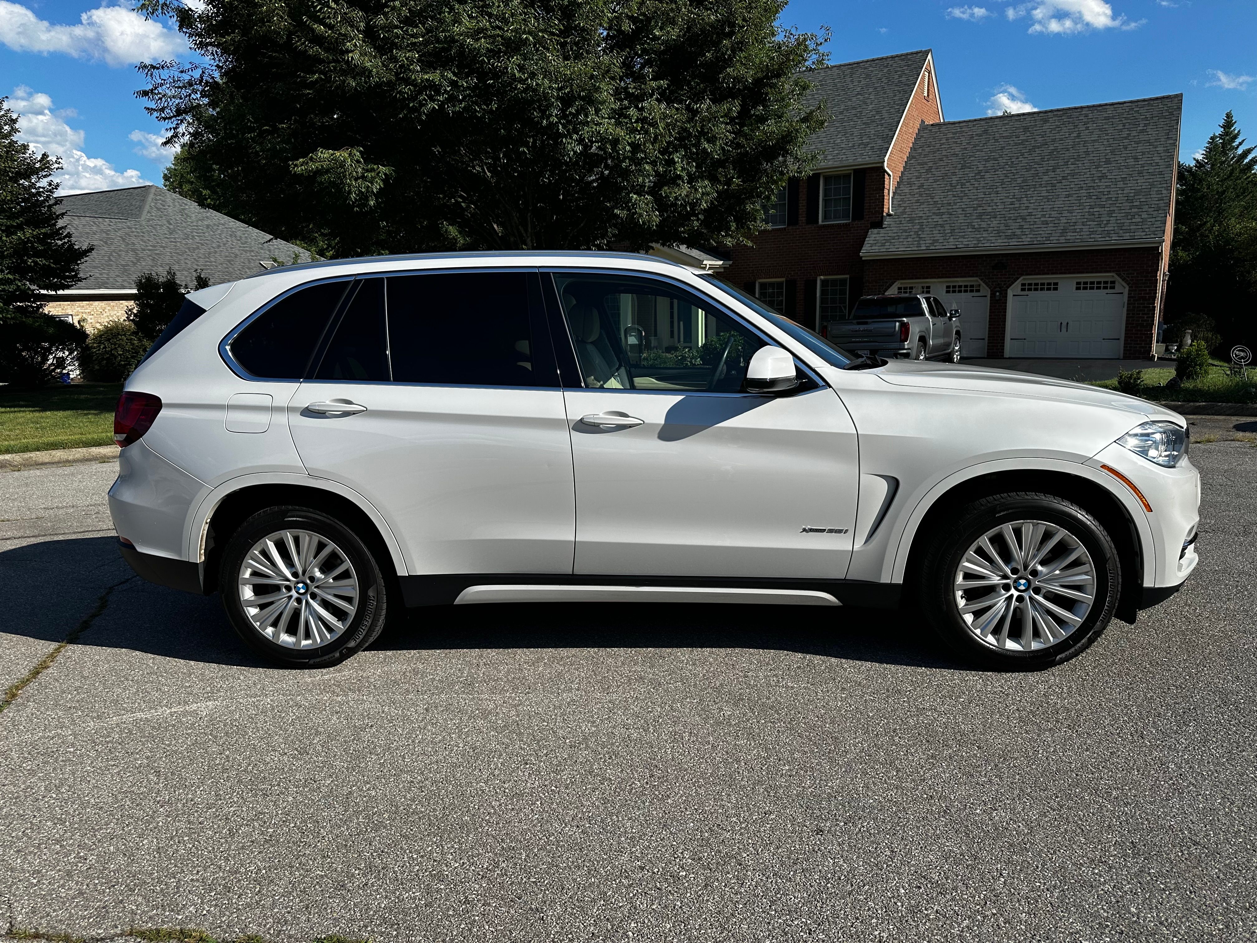 Used 2017 BMW X5 xDrive35i AWD/4WD image 8