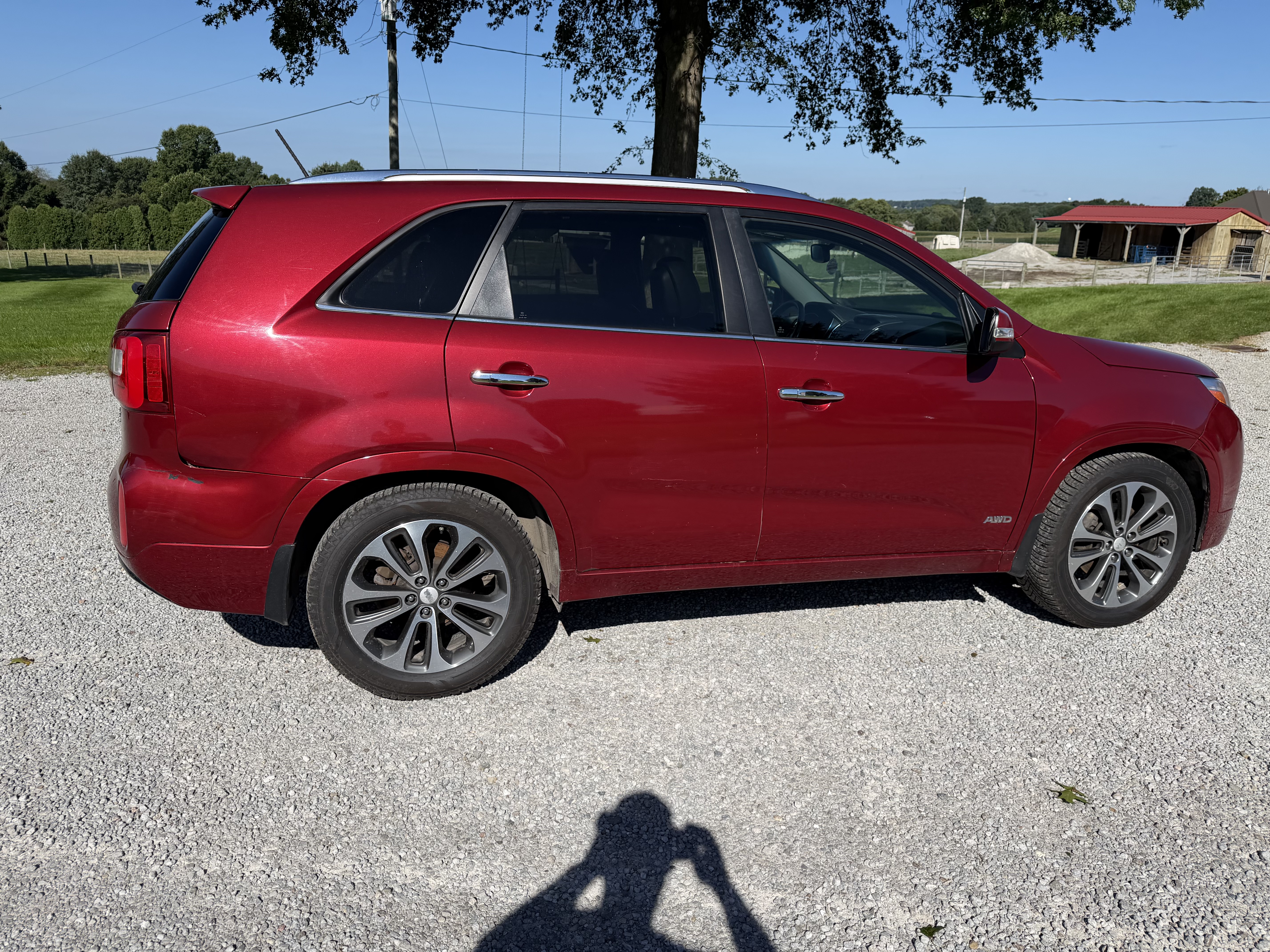 Used 2014 Kia Sorento SX w/ 3rd Row Package AWD/4WD image 2