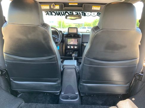 Used 2006 Jeep Wrangler Unlimited image 12