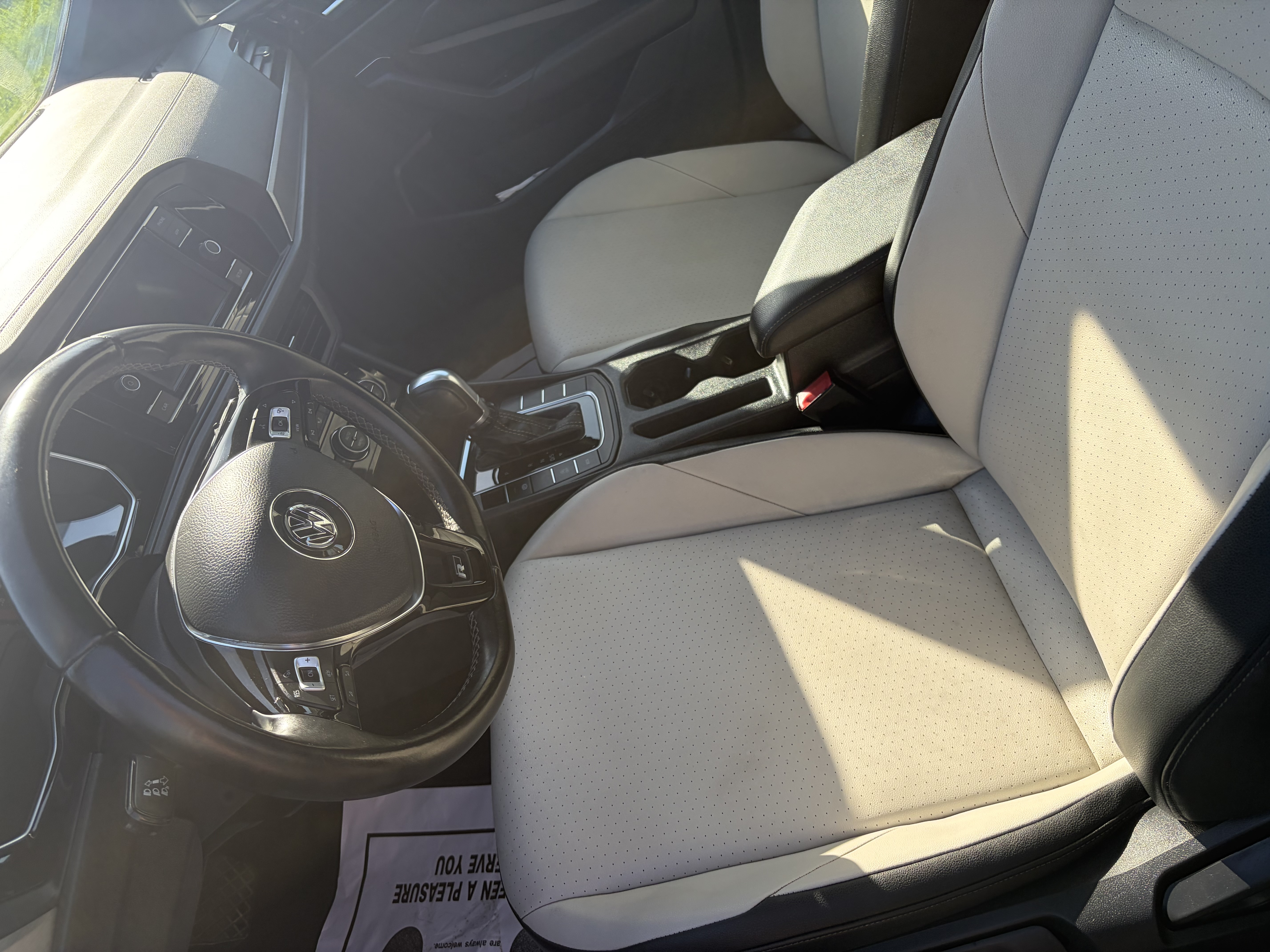 Used 2019 Volkswagen Jetta R-Line FWD image 6
