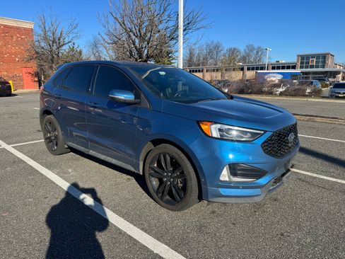 Used 2020 Ford Edge ST w/ Equipment Group 401A image 10