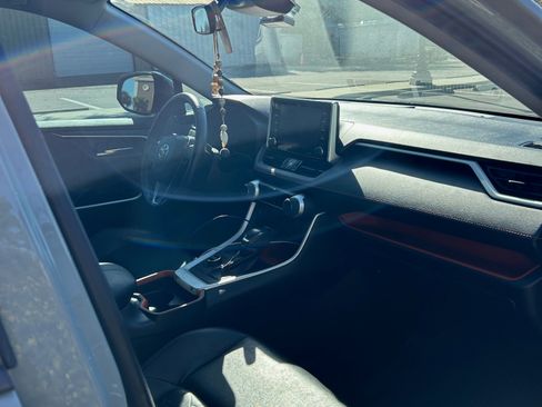 Used 2021 Toyota RAV4 Adventure image 13